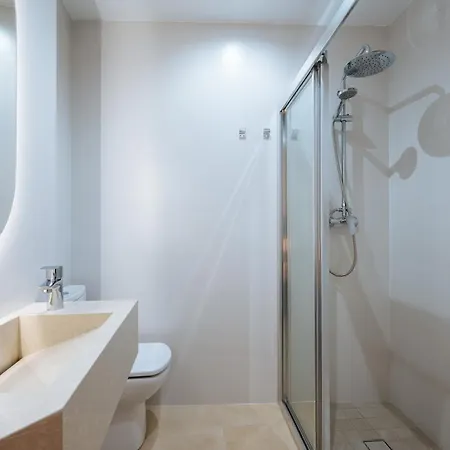New Hostly Arenal Pensjonat 3*
