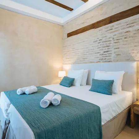 New Hostly Arenal Konukevi Sevilla